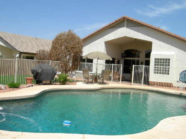 2123 East Willow Wick Road Gilbert, AZ 85296 - Photo 1 of 6 Primary Photo