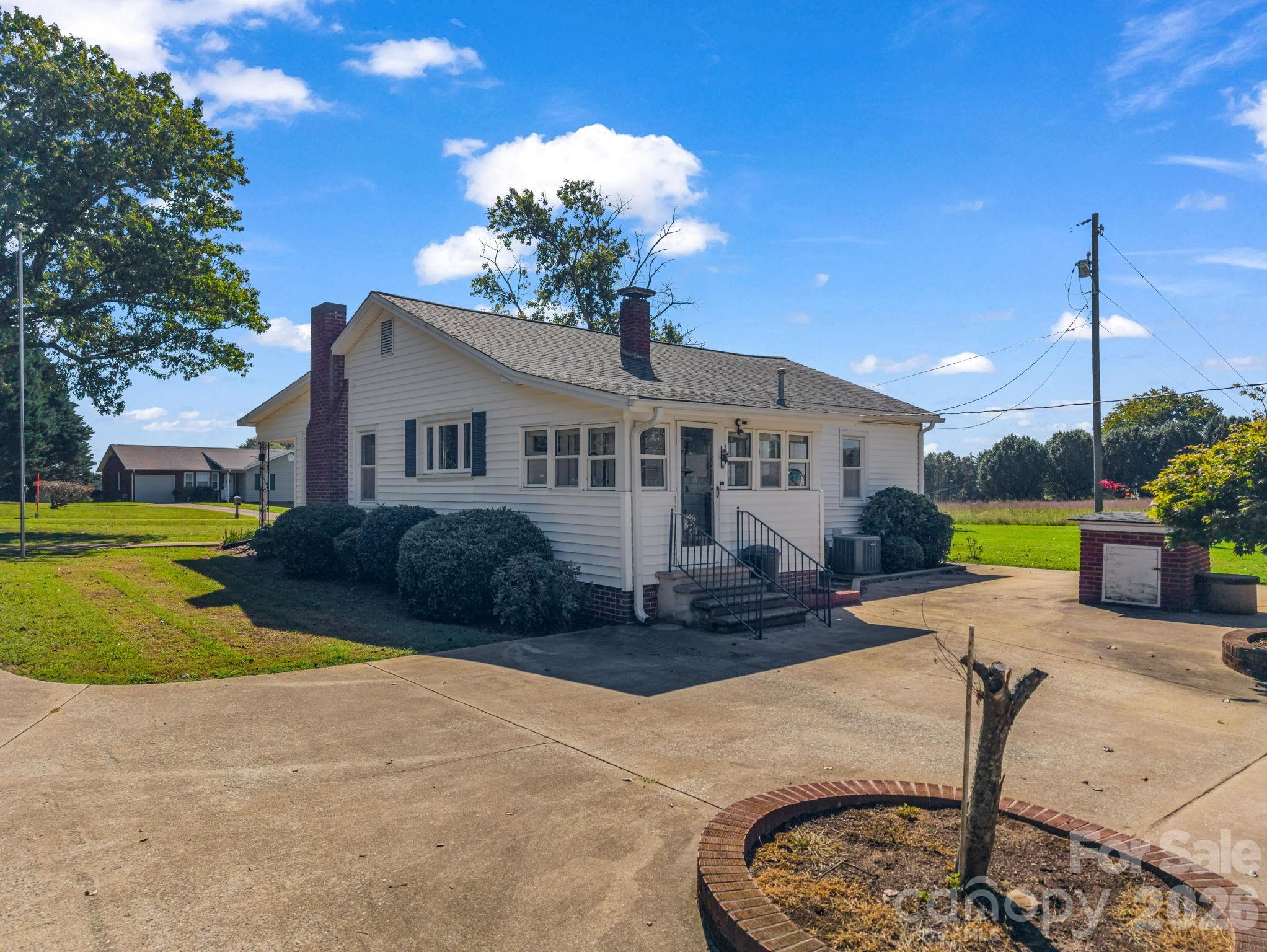 495 Tiney Road Ellenboro, NC 28040 - Photo 5 of 30 Gallery Image 5