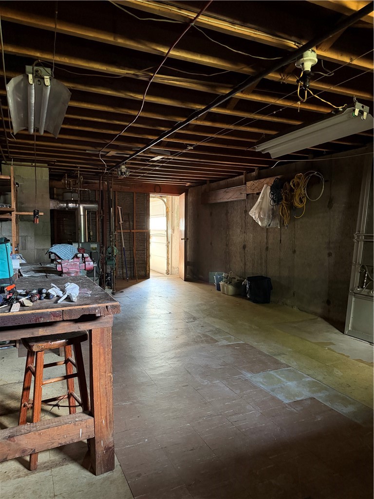 101 Iroquois Road Cumberland, RI 02864 - Photo 31 of 33