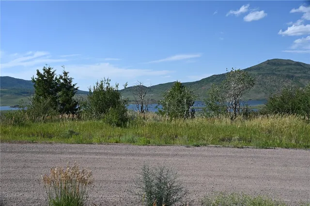 $634,900 | 23590 Young Creek Way, Oak Creek, CO 80467