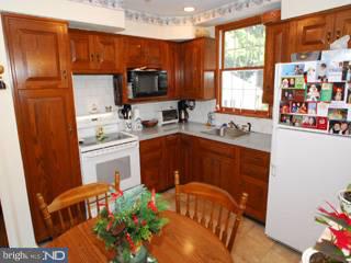 837 Valley View Road Media, PA 19063 - Photo 5 of 6
