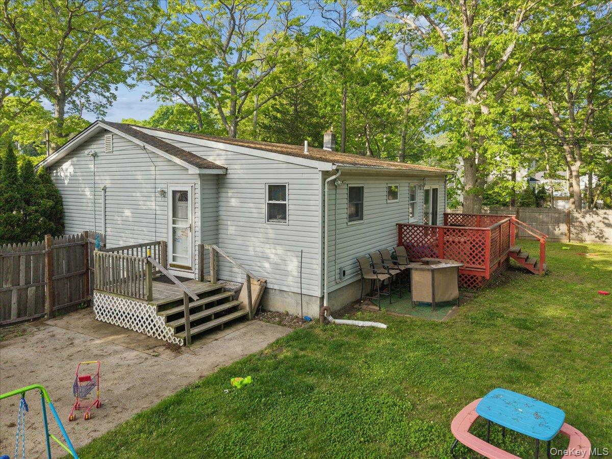 84 Queen Road Mastic Beach, NY 11951 - Photo 3 of 21