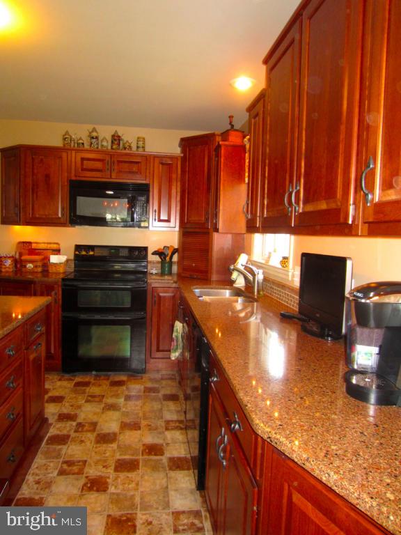 672 Laurel Avenue Lititz, PA 17543 - Photo 33 of 63