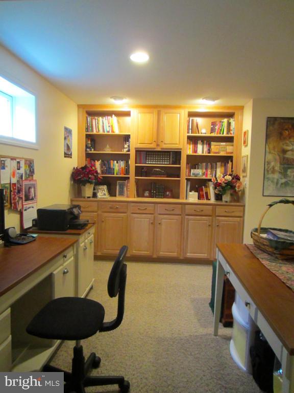 672 Laurel Avenue Lititz, PA 17543 - Photo 59 of 63