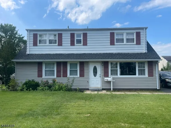 $3,800 | 19 West Francis Street, Woodbridge, NJ 08830