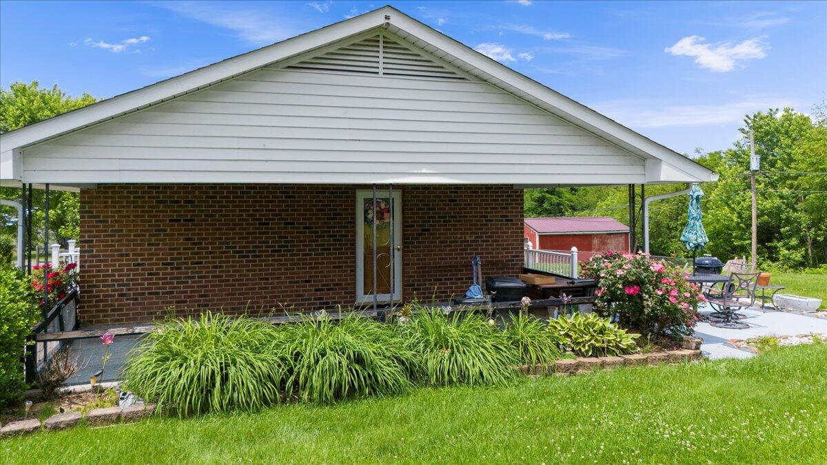 5268 Ridgecrest Avenue Pulaski, VA 24301 - Photo 45 of 71 49-49