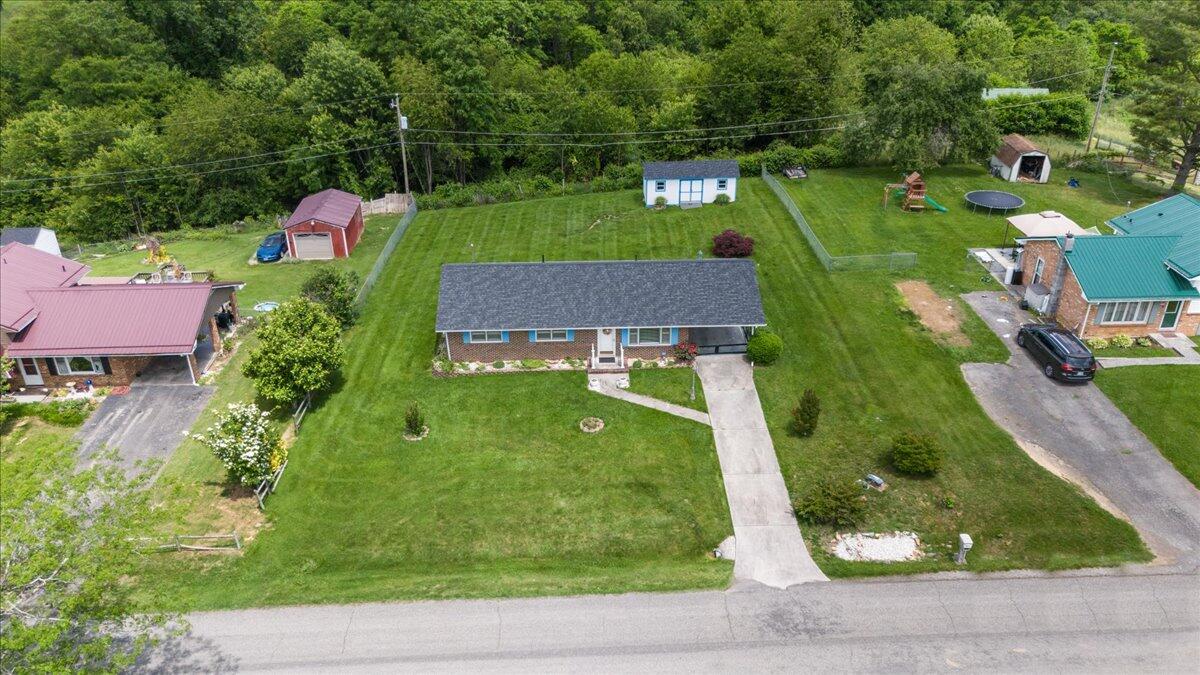 5268 Ridgecrest Avenue Pulaski, VA 24301 - Photo 54 of 71 58-58