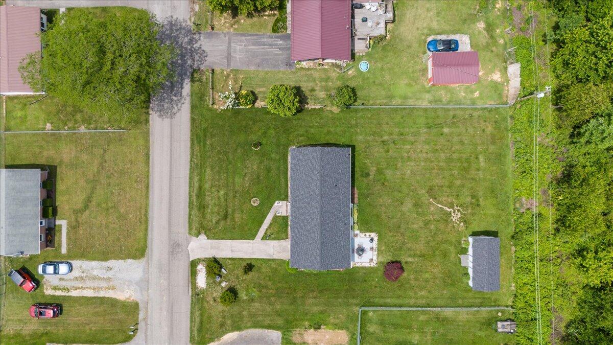 5268 Ridgecrest Avenue Pulaski, VA 24301 - Photo 56 of 71 60-60