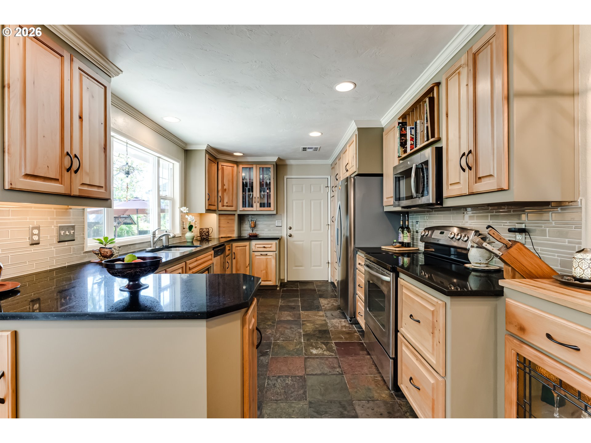 83741 North Enterprise Road Pleasant Hill, OR 97455 - Photo 13 of 48
