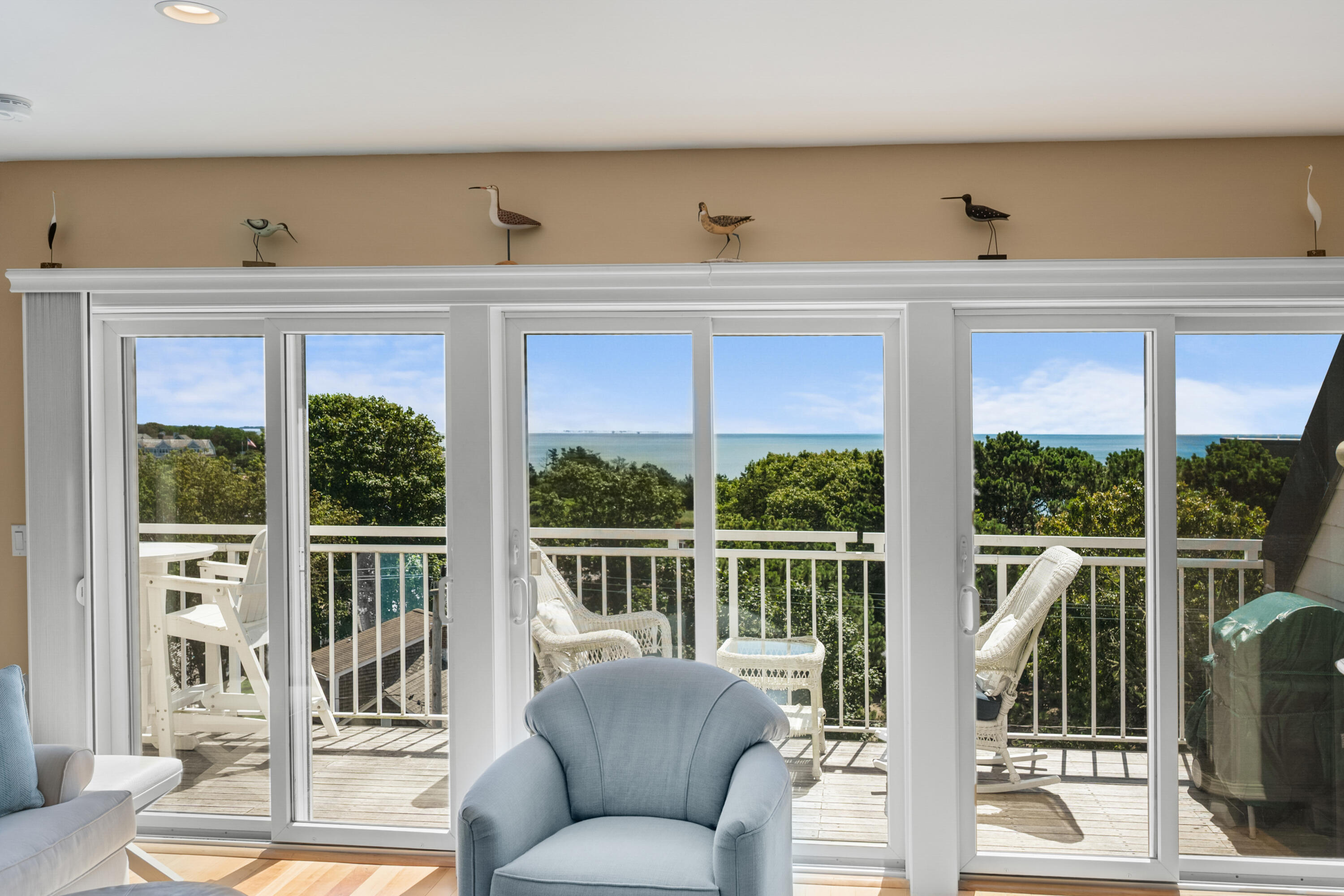 1 Belmont Road, Unit 542 West Harwich, MA 02671 - Photo 6 of 48 a living room with furniture and a window