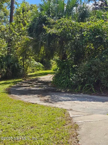 $1,600 | 2061 Harvard Street, Middleburg, FL 32068