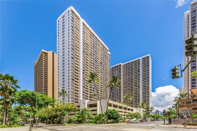 $695,000 | 201 ʻŌhua Avenue, Unit 1706, Honolulu, HI 96815