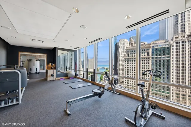 $5,000 | 401 North Wabash Avenue, Unit 37D, Chicago, IL 60611