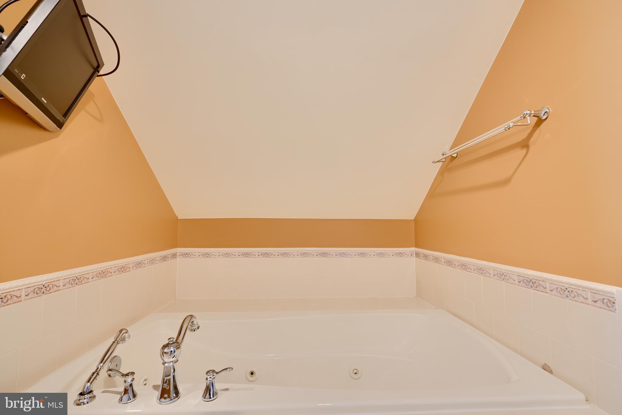 1945 Midland Road Baltimore, MD 21222 - Photo 48 of 69 Upstairs Full Bath