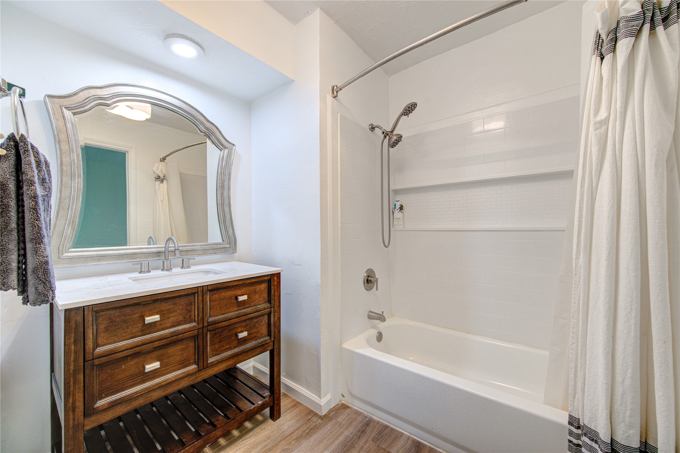 1011 Hamblen Road, Unit 307 Houston, TX 77339 - Photo 34 of 50