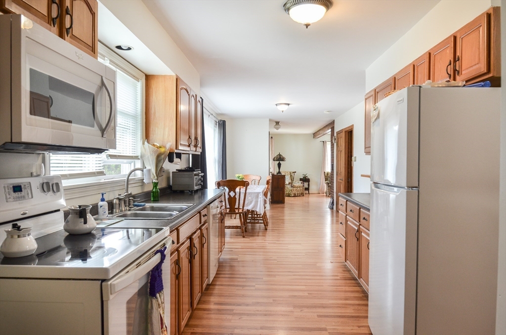 55 Prudential Road Worcester, MA 01606 - Photo 8 of 31 Gallery Image 8