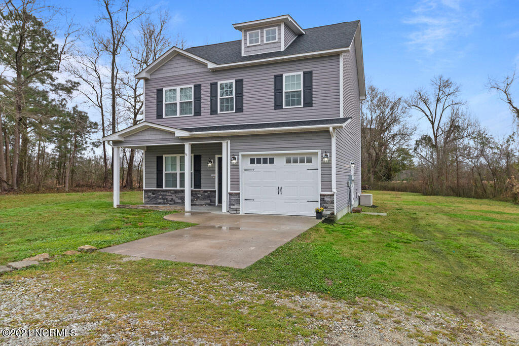 597 Haw Branch Road Richlands, NC 28574 - Photo 3 of 30 IMG_5519