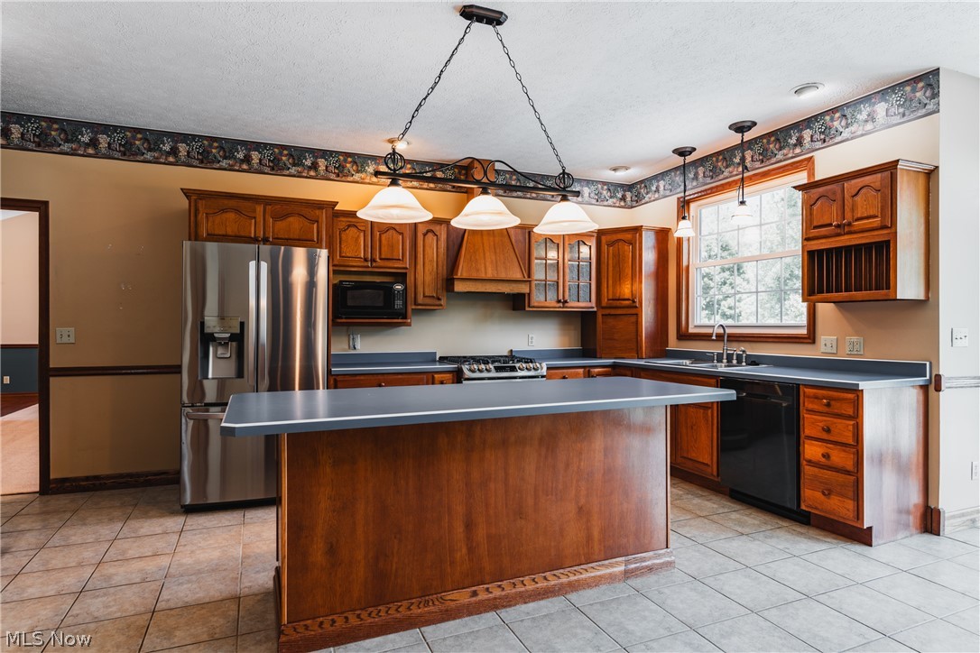 124 Riverview Acres Road Washington, WV 26181 - Photo 10 of 46 ... work island