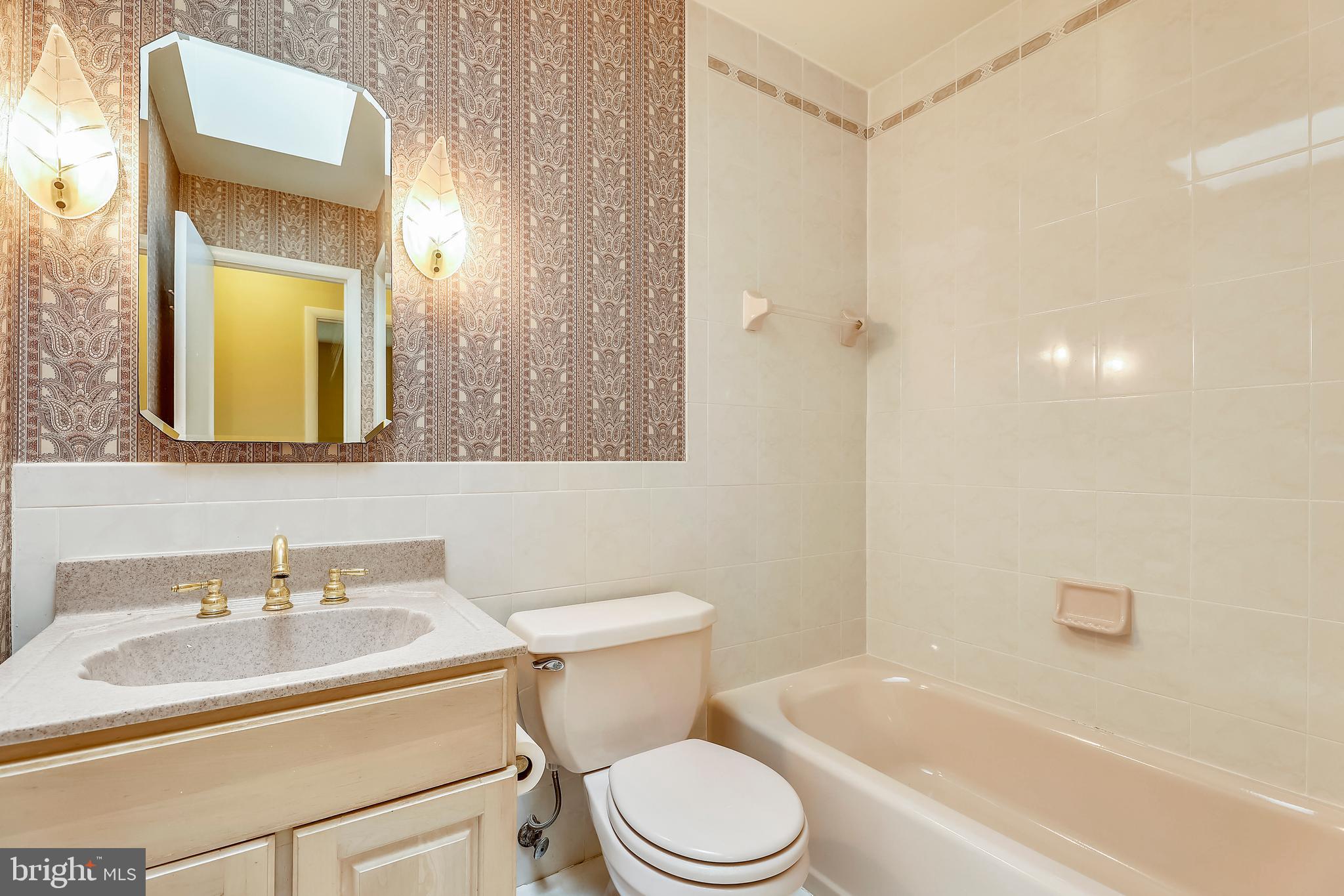 15002 Lear Lane Silver Spring, MD 20905 - Photo 20 of 48 Gallery Image 20
