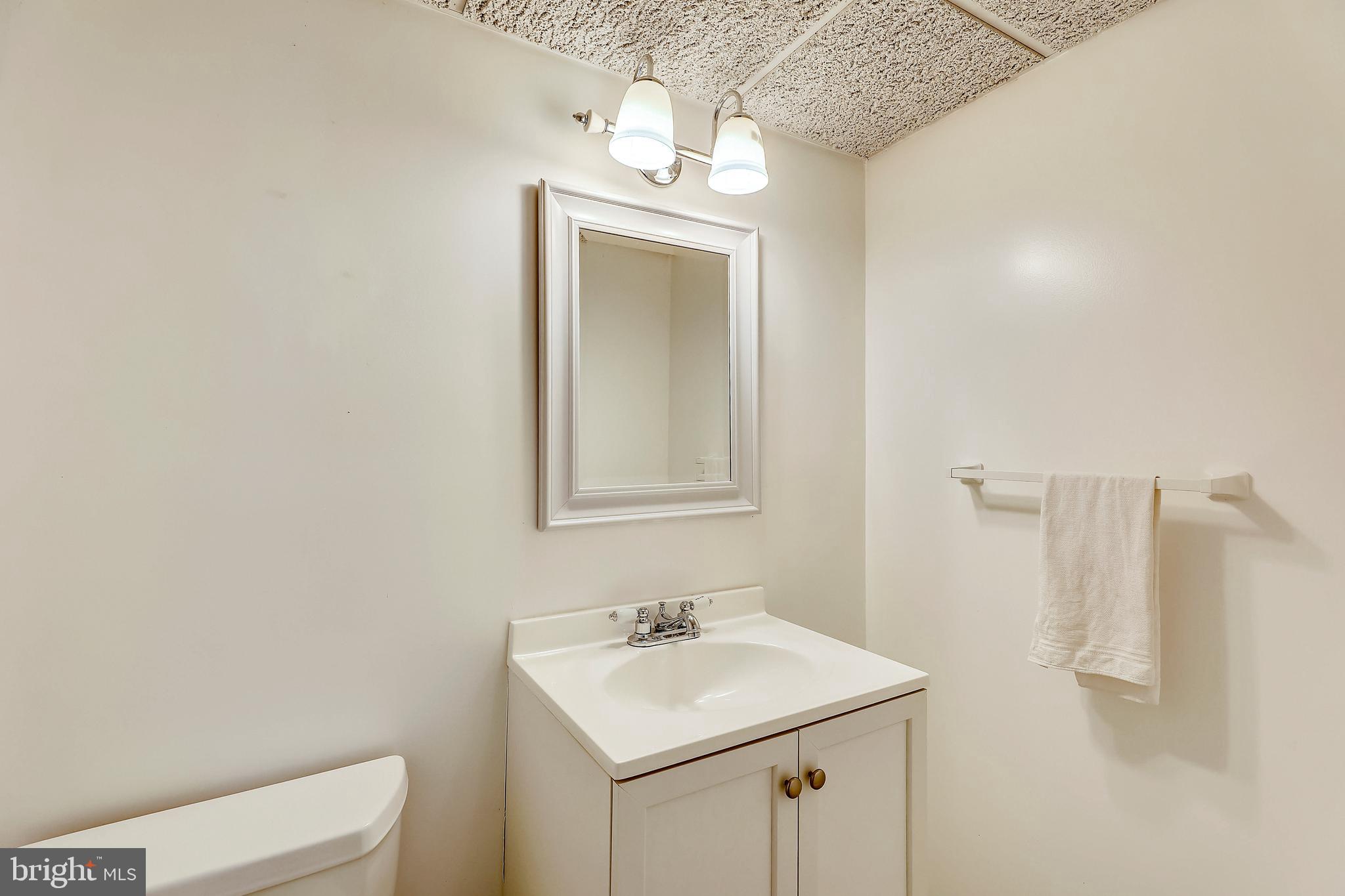 15002 Lear Lane Silver Spring, MD 20905 - Photo 31 of 48 Gallery Image 31