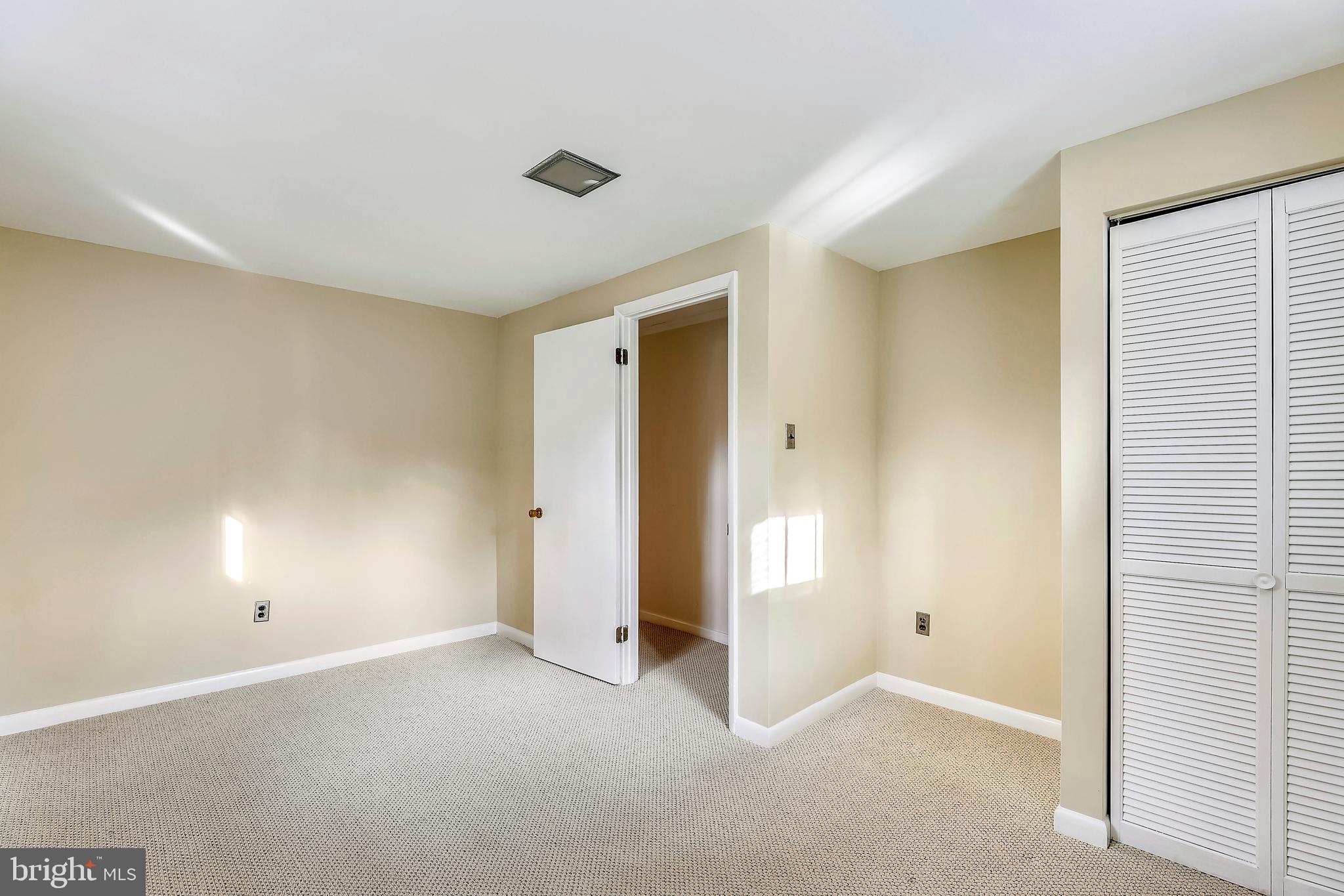 15002 Lear Lane Silver Spring, MD 20905 - Photo 33 of 48 Gallery Image 33