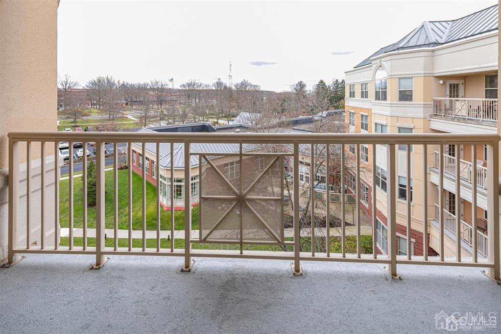 2423 Windrow Drive Plainsboro, NJ 08540 - Photo 25 of 36