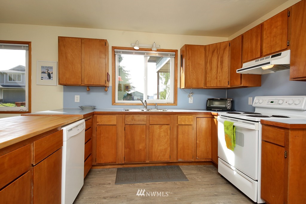 7538 Maxwelton Road Clinton, WA 98236 - Photo 7 of 25 Gallery Image 7