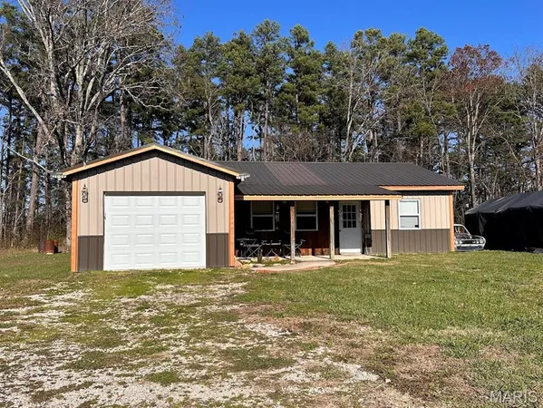 $219,900 | 7922 Old Alton Road, Winona, MO 65588