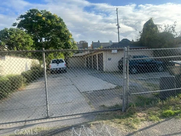 $1,295,000 | 118 East Truslow Avenue, Fullerton, CA 92832