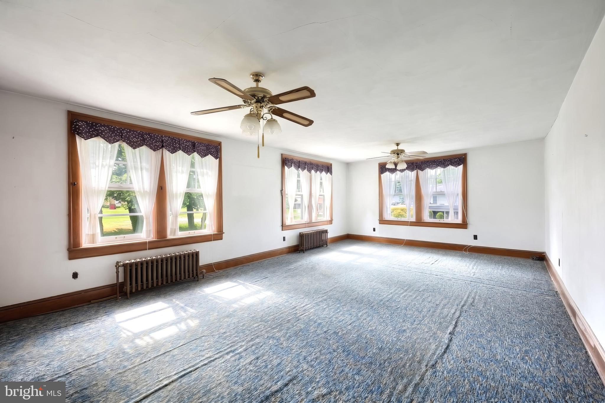 41 West Main Street Fawn Grove, PA 17321 - Photo 23 of 44