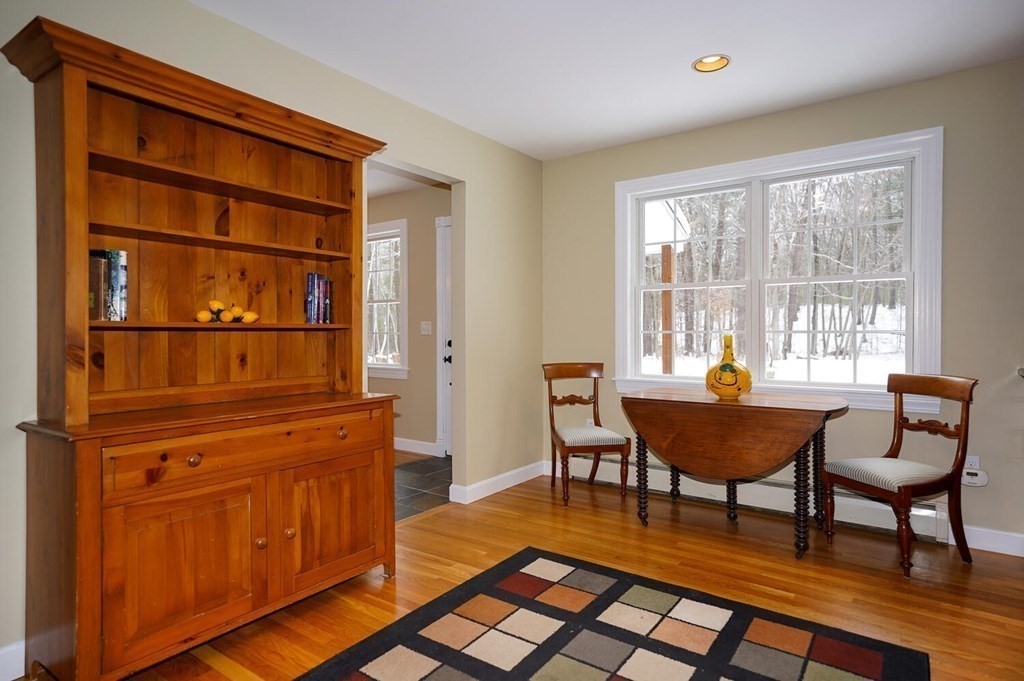 178 Sugar Road Bolton, MA 01740 - Photo 5 of 31 Gallery Image 5
