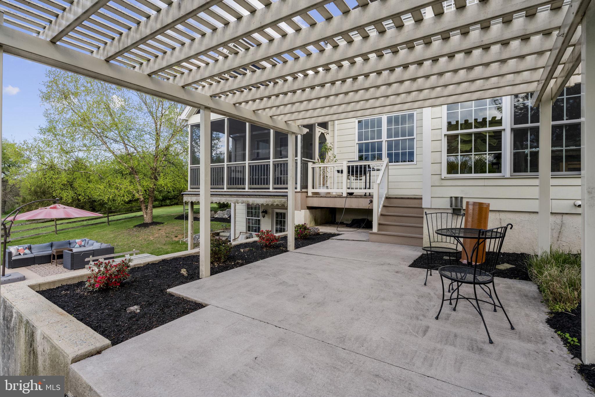 837 Ballstown Road Lititz, PA 17543 - Photo 28 of 134