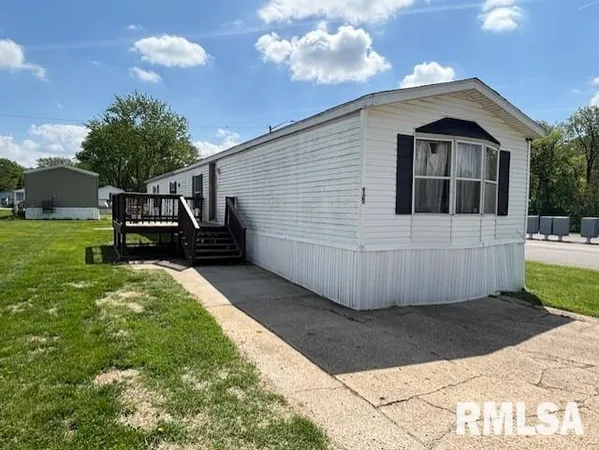 $21,900 | 3430 North Peoria Road, Unit 16, Springfield, IL 62702