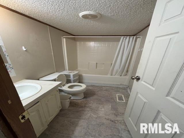 3430 North Peoria Road, Unit 16 Springfield, IL 62702 - Photo 11 of 14
