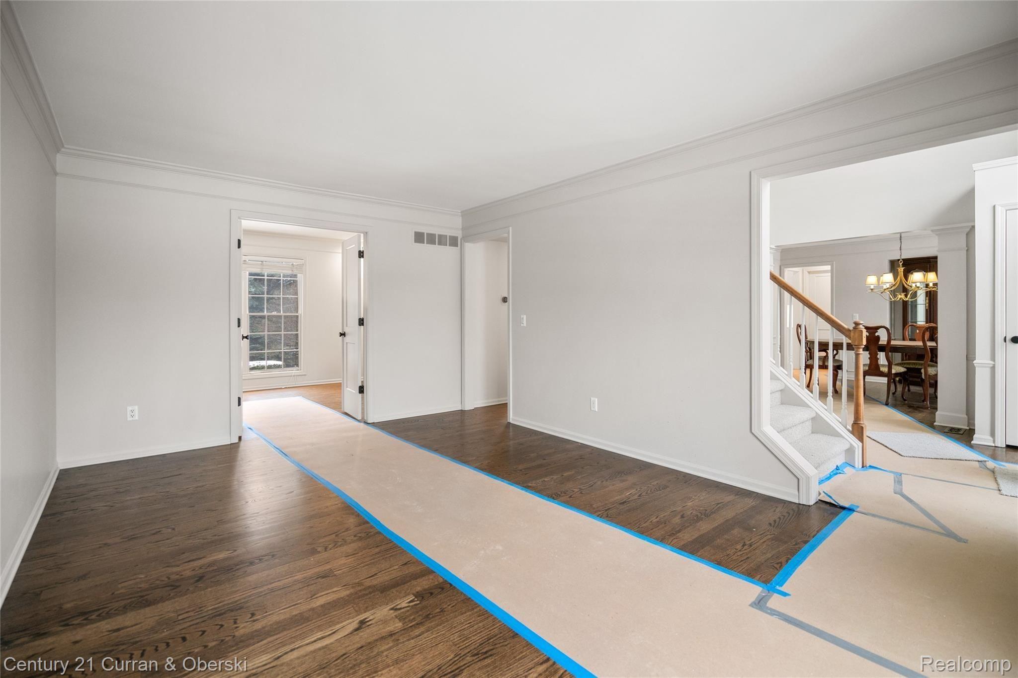 863 Loggers Circle Rochester, MI 48307 - Photo 15 of 47 Loggers-15.jpg