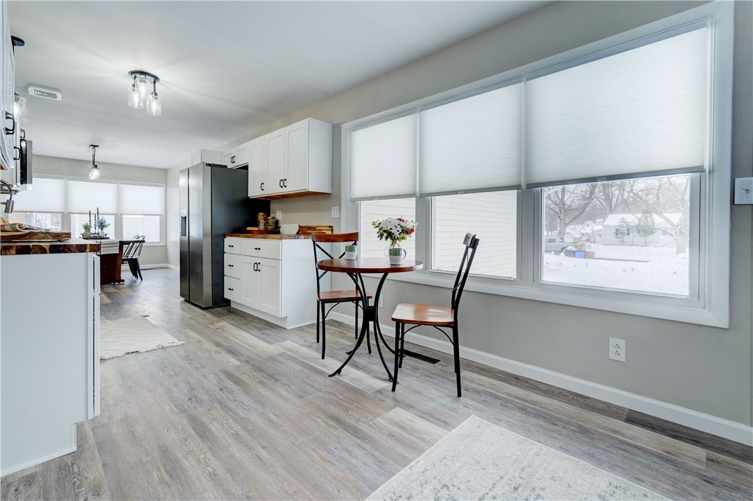 48 Coronet Road Henrietta, NY 14623 - Photo 7 of 28