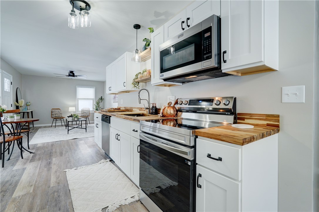 48 Coronet Road Henrietta, NY 14623 - Photo 10 of 28