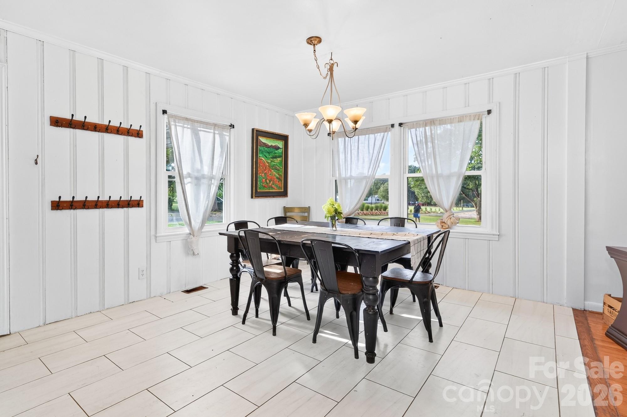 561 North Shiloh Road York, SC 29745 - Photo 9 of 41 Gallery Image 9