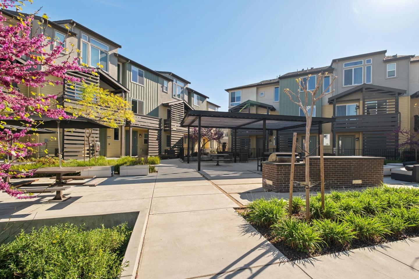 511 Sage Court Milpitas, CA 95035 - Photo 13 of 47 a house view with a outdoor space