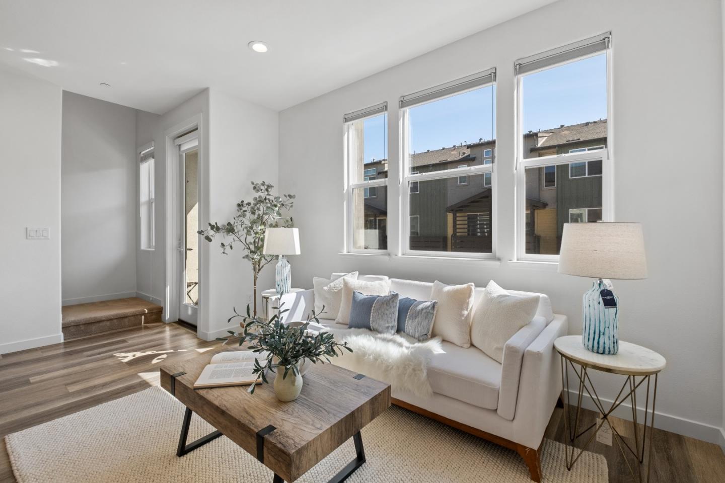 511 Sage Court Milpitas, CA 95035 - Photo 3 of 47 a living room with furniture and a potted plant