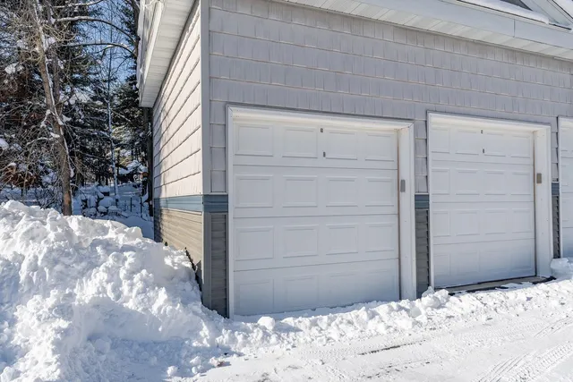 $235,000 | 114 Pilgrim Drive, Unit 9, Wisconsin Dells, WI 53965