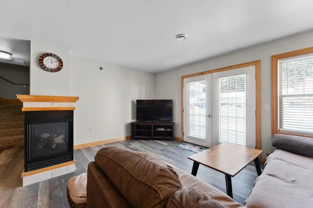 $235,000 | 114 Pilgrim Drive, Unit 9, Wisconsin Dells, WI 53965