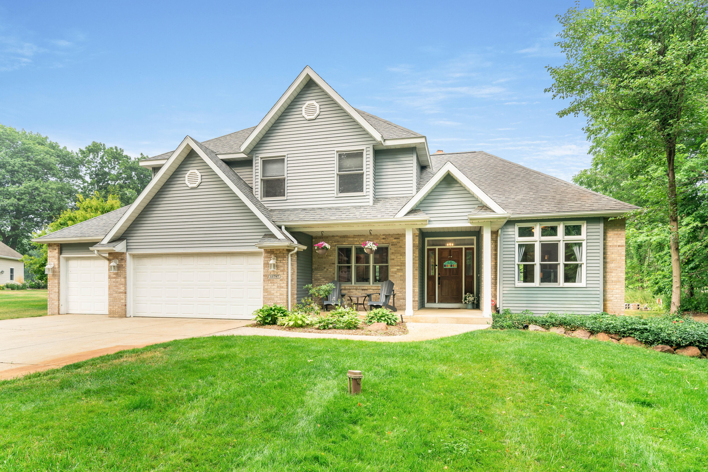 15797_Prairie_Ronde_Rd_01