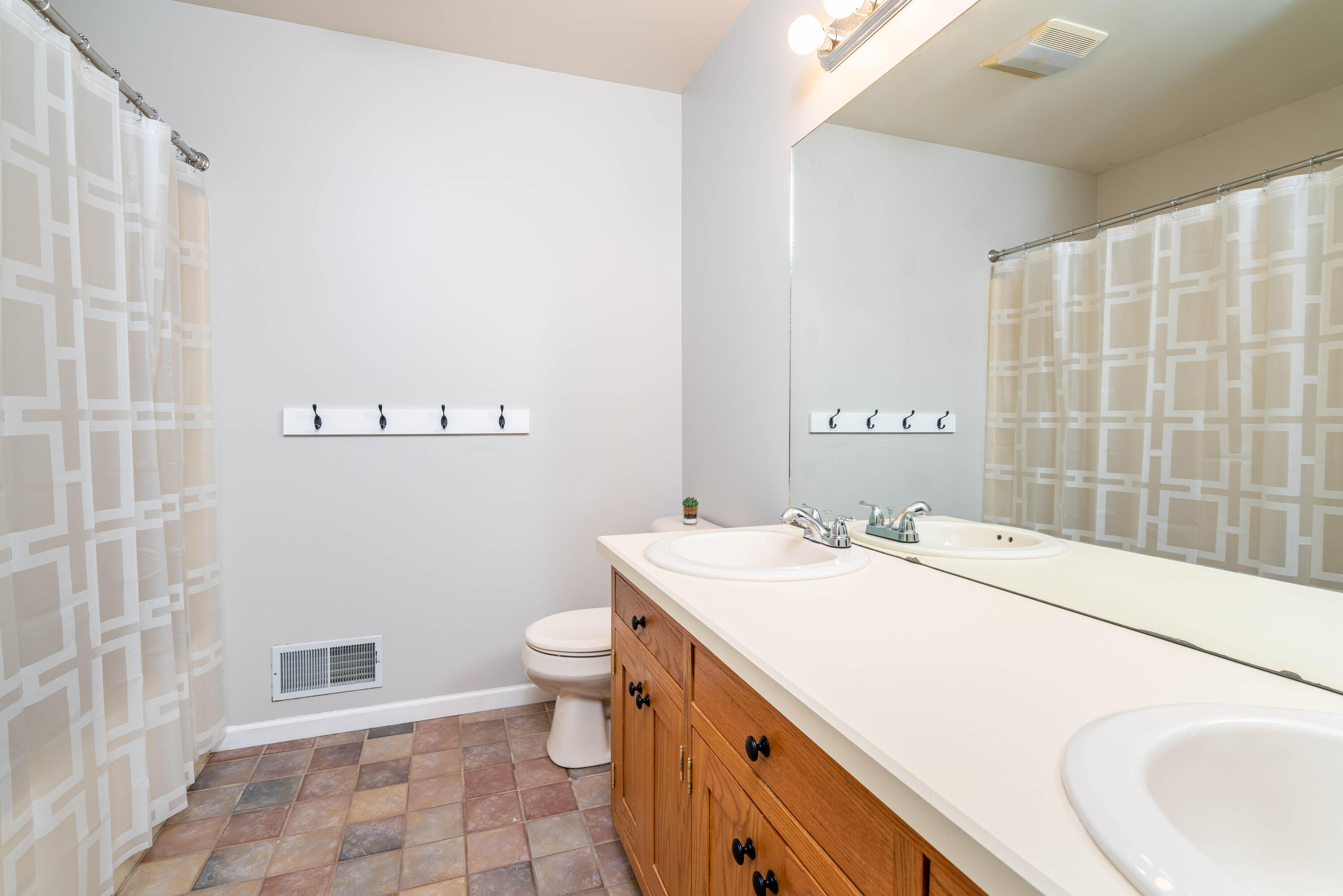 15797 Prairie Ronde Road Schoolcraft, MI 49087 - Photo 20 of 39 15797_Prairie_Ronde_Rd_25