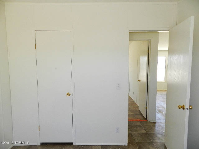 5045 North Puma Road Marana, AZ 85653 - Photo 9 of 27