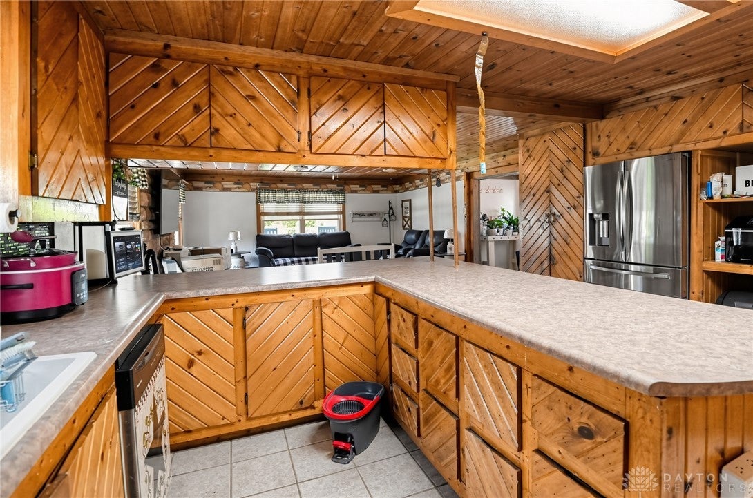 3383 East Snodgrass Road Piqua, OH 45356 - Photo 14 of 25 Gallery Image 14