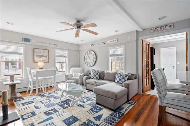 $2,000 | 22 Stockholm Street, Unit 4, Newport, RI 02840