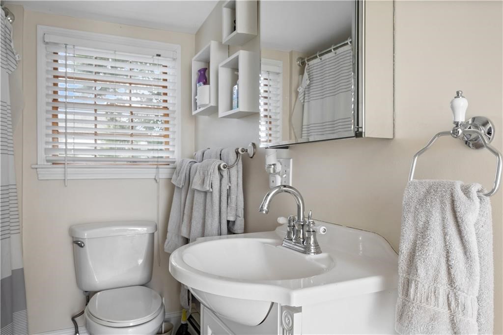 22 Stockholm Street, Unit 4 Newport, RI 02840 - Photo 28 of 35