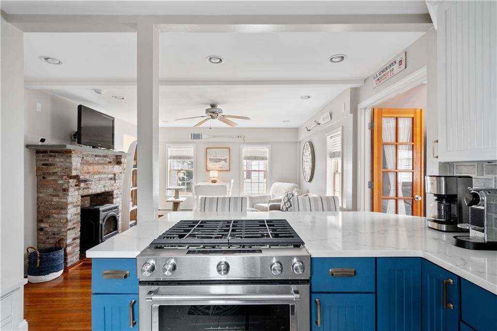 22 Stockholm Street, Unit 4 Newport, RI 02840 - Photo 3 of 35