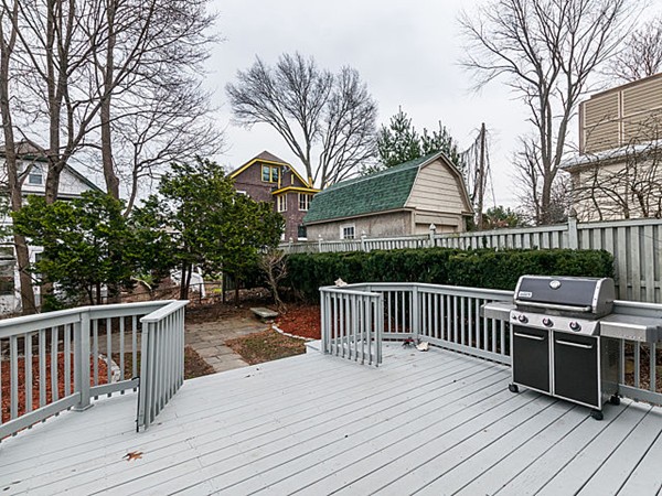 22 Avon Road Watertown, MA 02472 - Photo 10 of 30